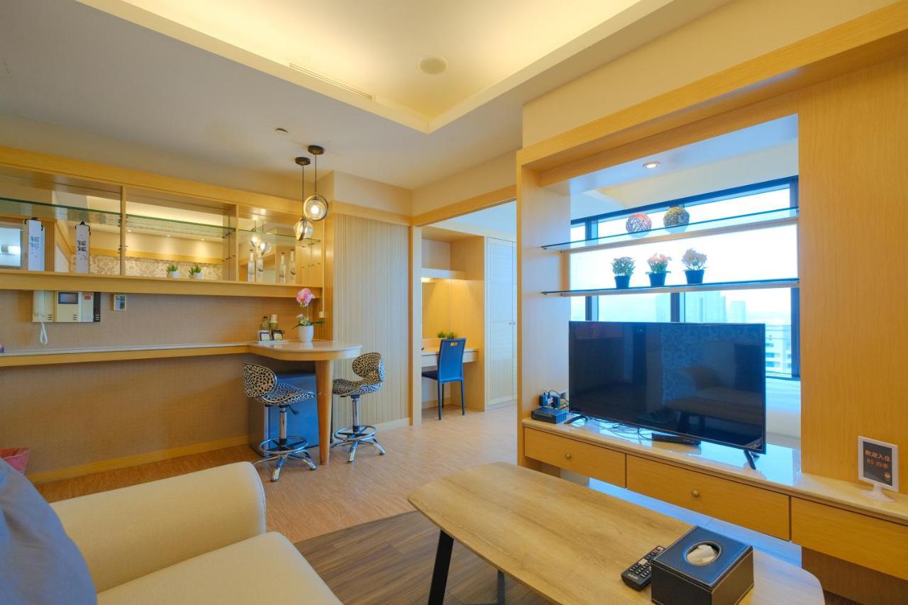 85 Season Apartamento Kaohsiung Exterior foto